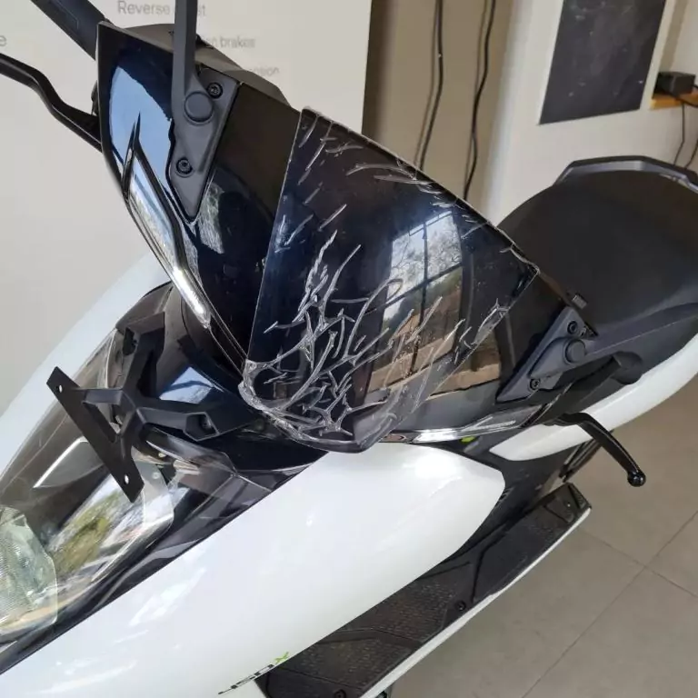 Ather 450, white color, front view from top angle