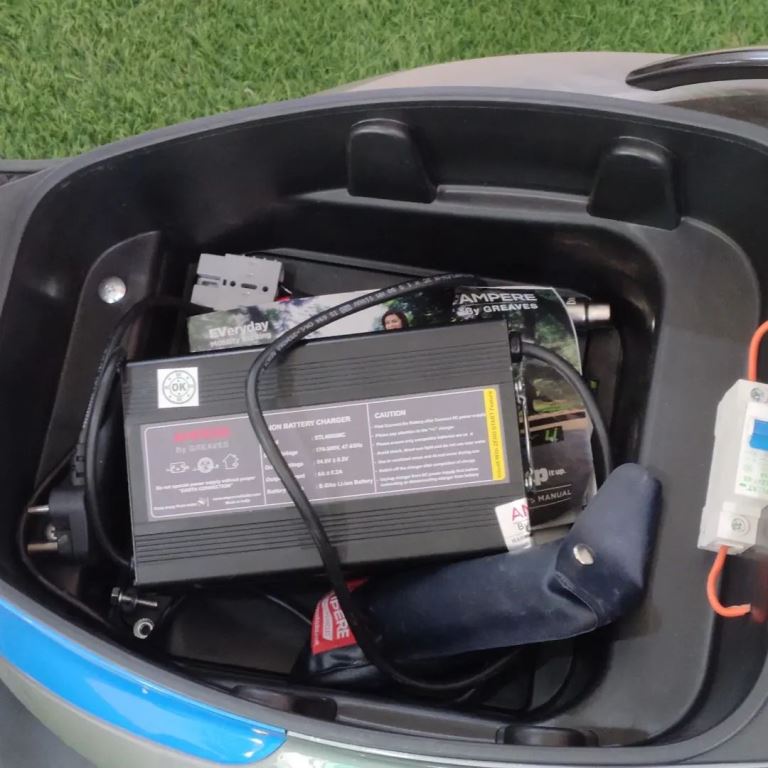 Ampere Reo Plus LA blue color electric scooter storage space and charger